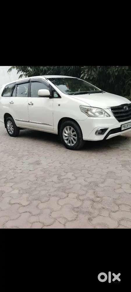 Toyota Innova G2 7 Str 2012 Model