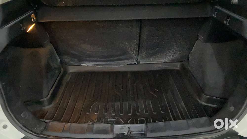 Tata Nexon 1.2 Revotron Xza Plus, 2022, Petrol