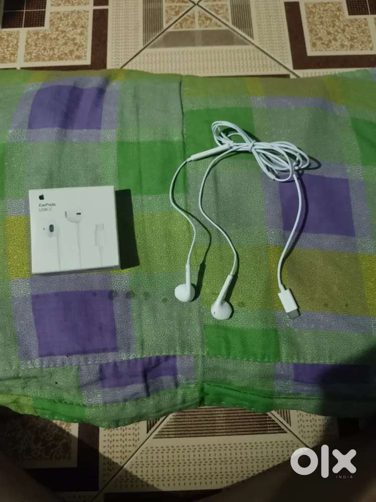 Earphods Wire Earphone Apple Type C Working Condition New Earphone