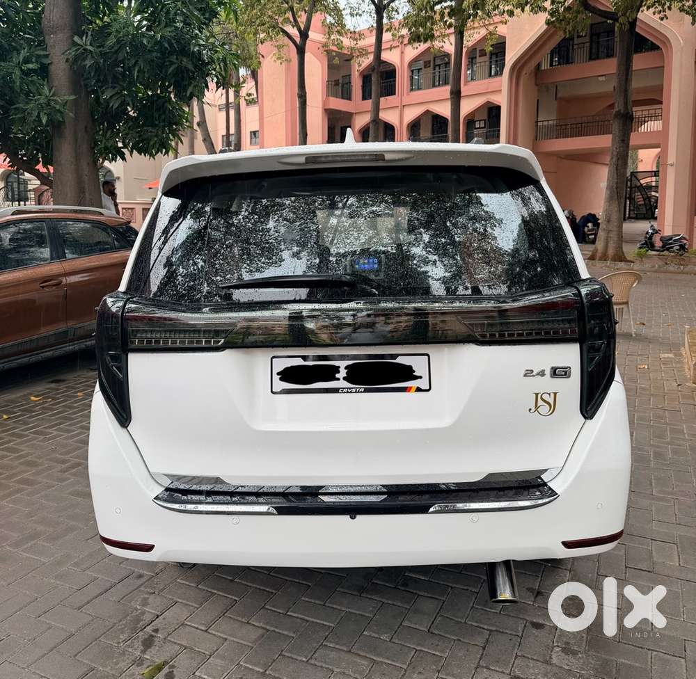 Toyota Innova Crysta 2018 Km Driven