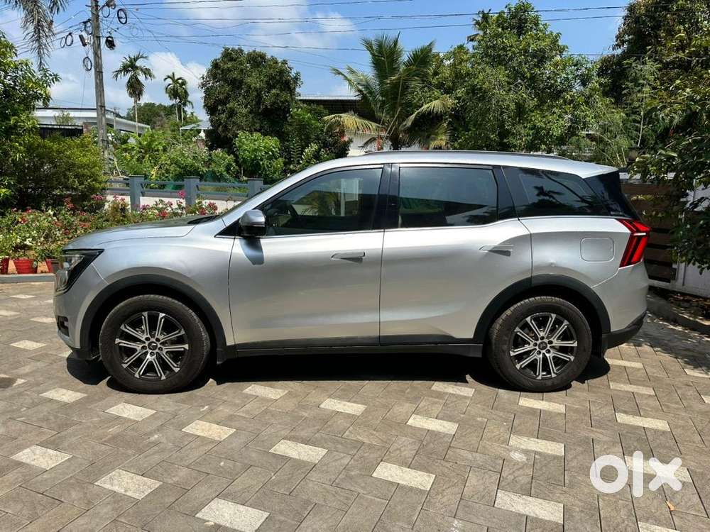 2022 Xuv700 Ax7 L Diesel At  Pristine White Interiors  New Tires