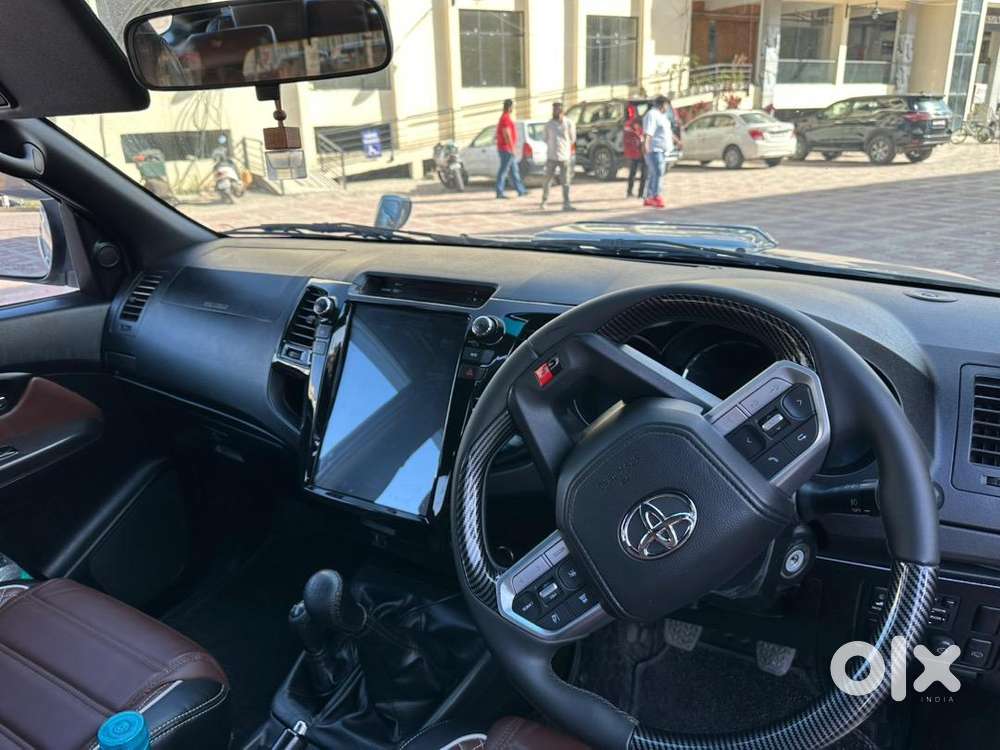 Toyota Fortuner 2015 Diesel Well Maintained