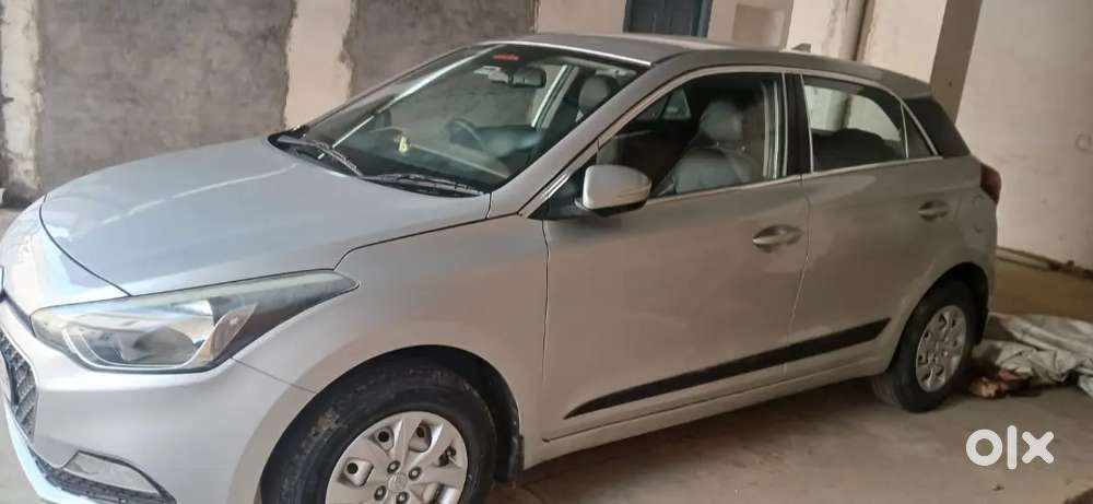 Hyundai I20 Sportz Model