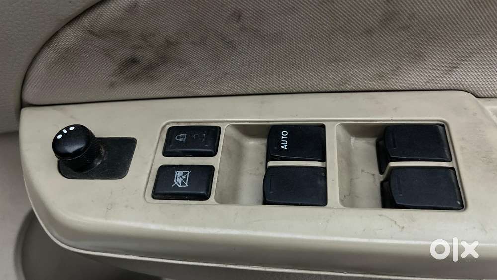 Maruti Suzuki Swift Dzire Vxi 1.2, 2014, Petrol