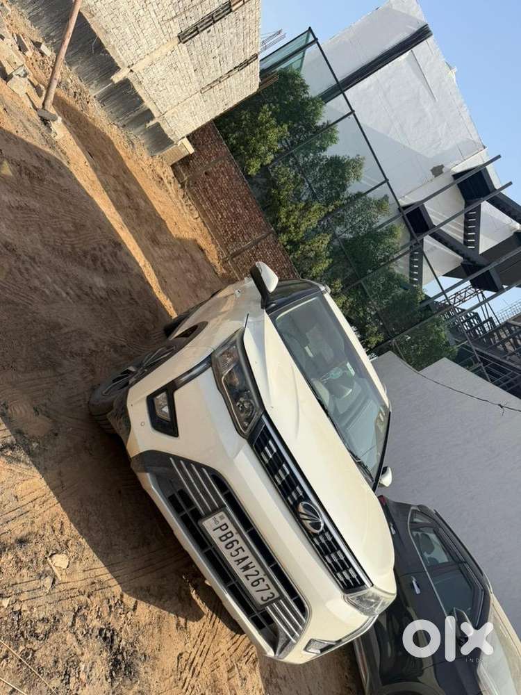 Mahindra Diesel Car 2019 Automatic Sunroof