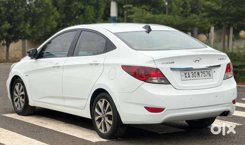 Hyundai Verna Fluidic 1.6 Crdi Sx, 2012, Diesel