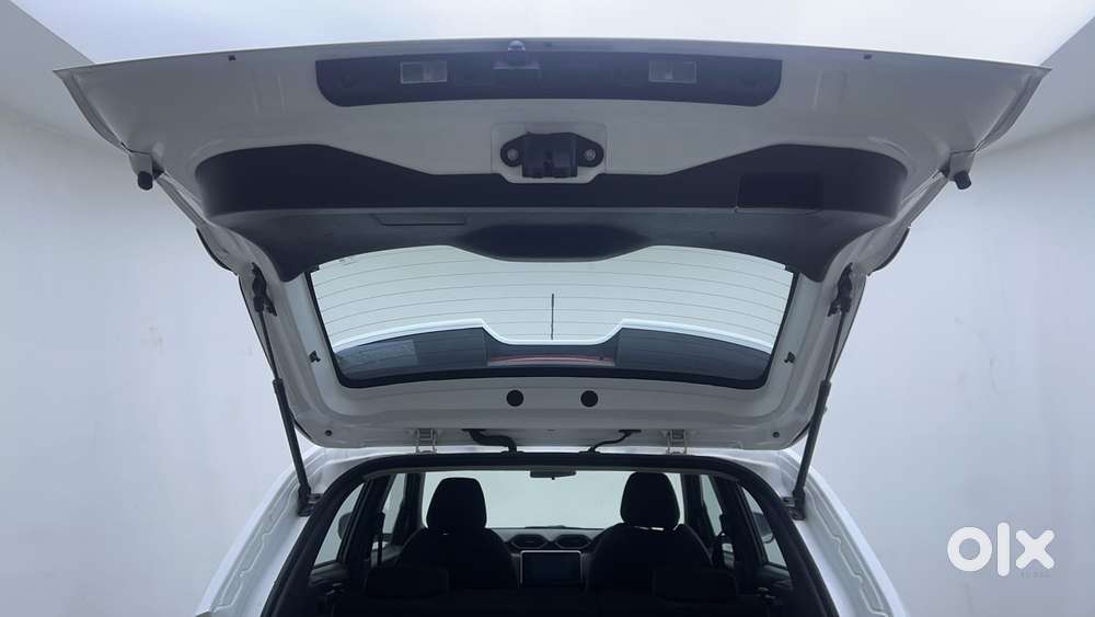 Nissan Magnite 1.0 Xv Premium Turbo Cvt, 2021, Petrol