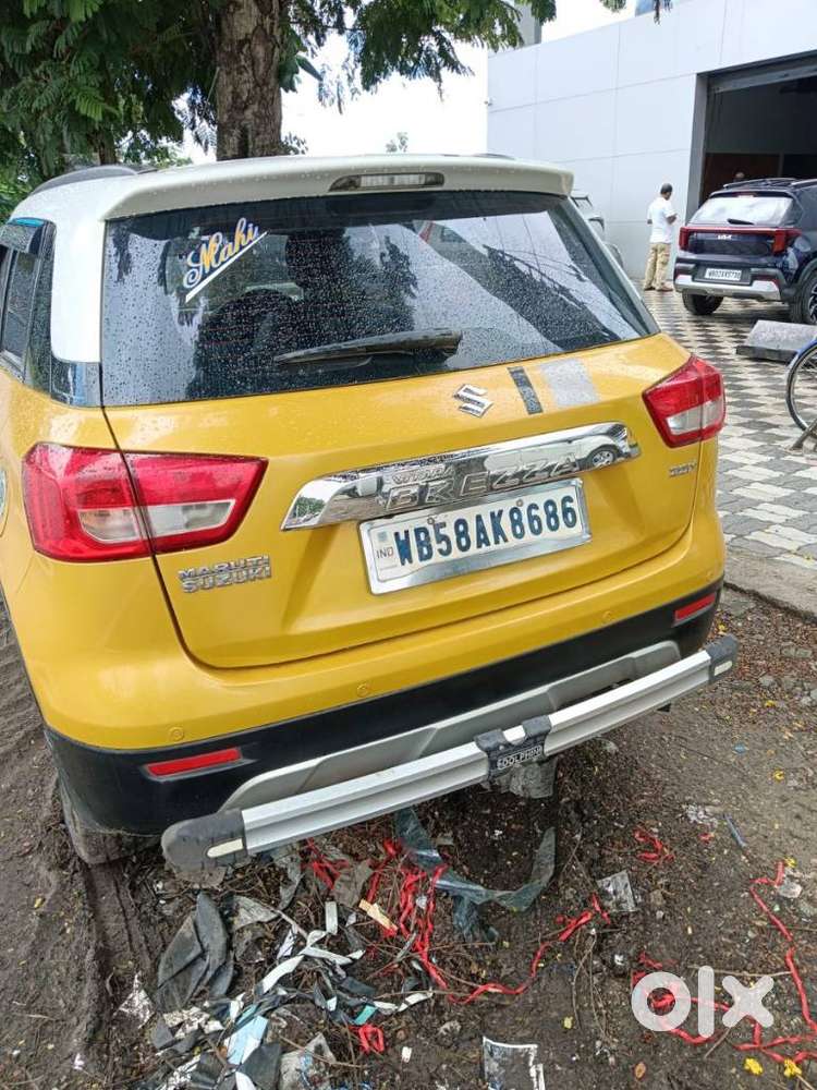 Maruti Suzuki Vitara Brezza Zdi+ Dual Tone Mt, 2016, Diesel