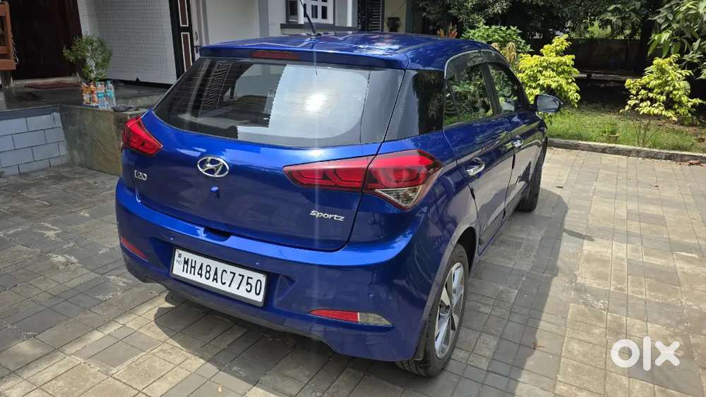 2015 Hyundai Elite I20 1.2 Sportz Petrol Manual Blue