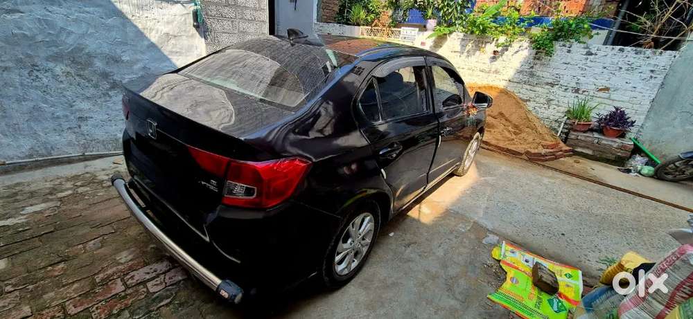 Honda Amaze 2019 Top Varient Petrol 65000 Km Driven