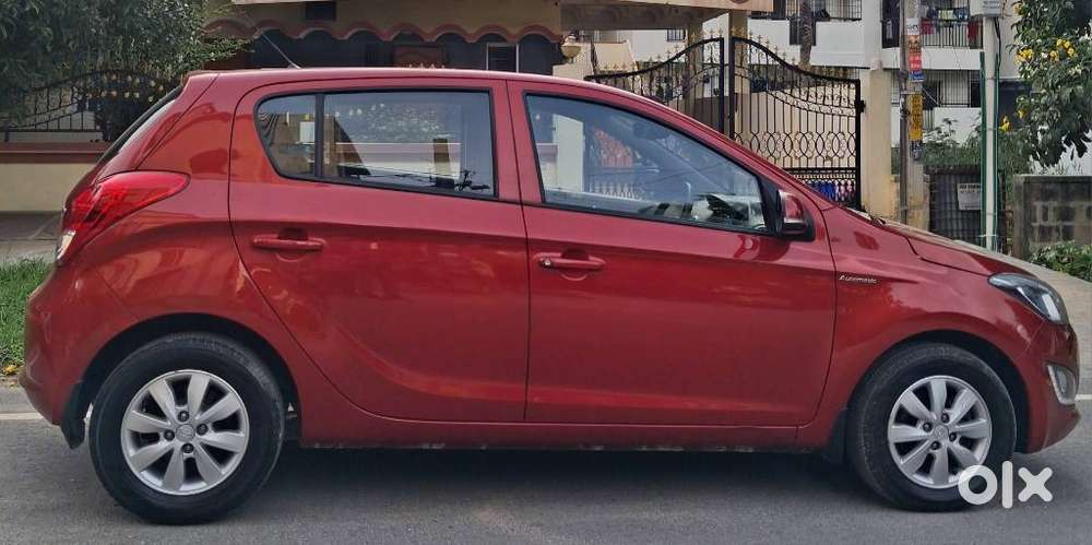 Hyundai I20 New Sportz At 1.4, 2013, Petrol