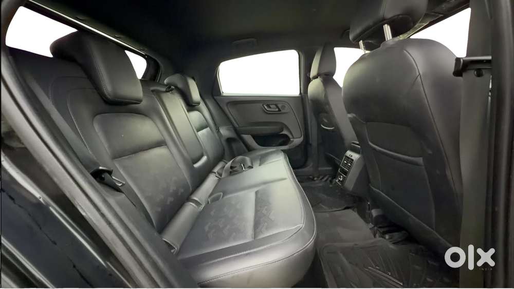 Tata Altroz 1.2 Xza Plus Dark Edition Dct, 2022, Diesel
