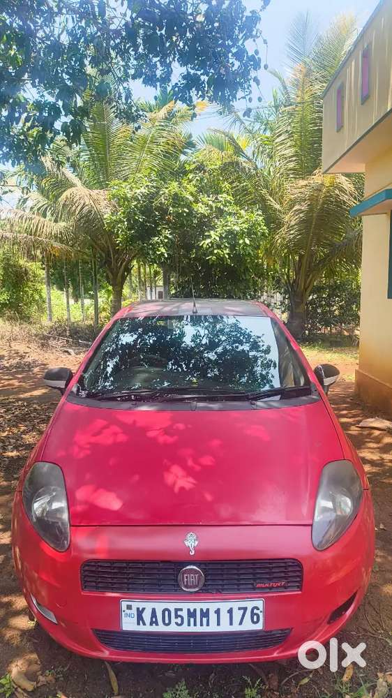 Fiat Grand Punto 2012 Diesel 145000 Km Driven