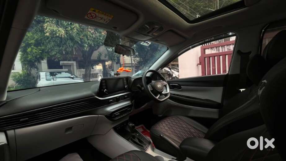 Hyundai I20 Sportz 1.2 Ivt, 2024, Petrol
