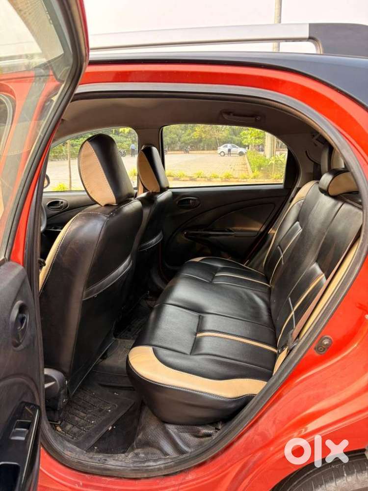 Toyota Etios Cross 1.2l G, 2017, Petrol