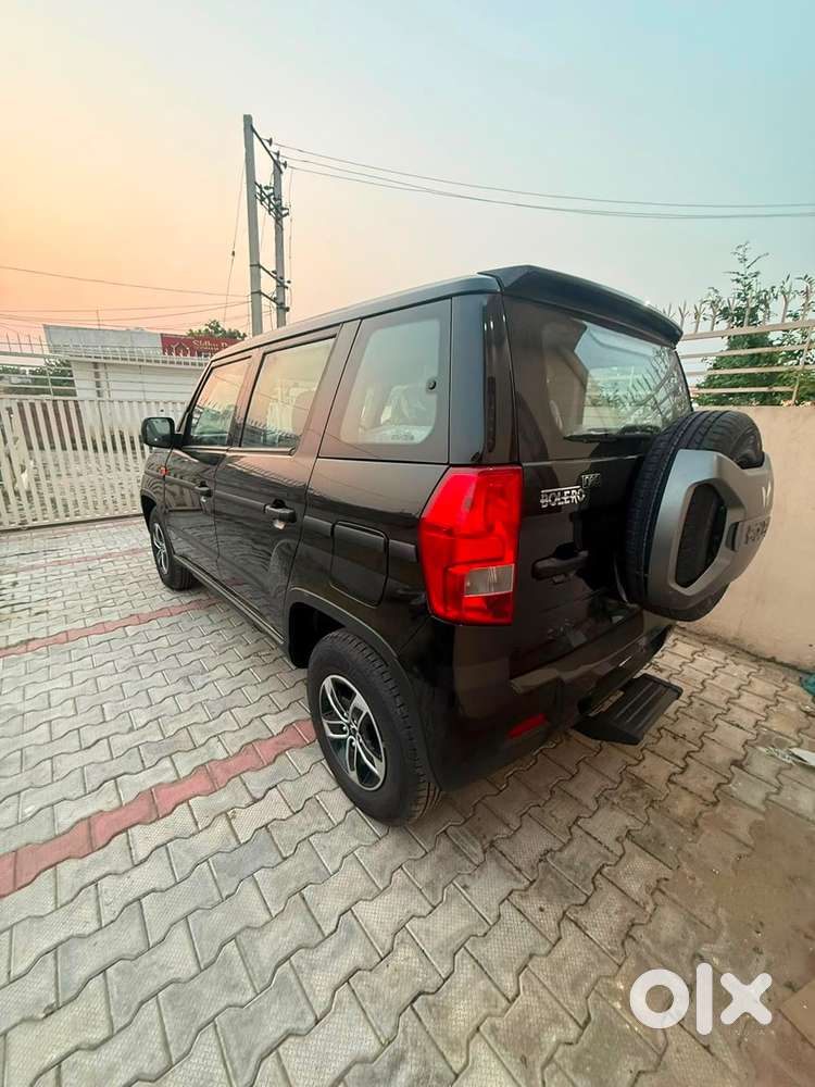 Mahindra Bolero Neo 2025