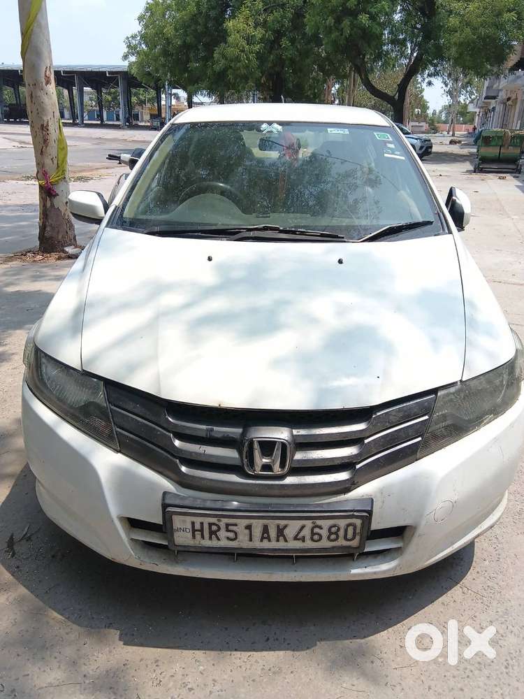 Honda City Hybrid Ehev 2010 Cng & Hybrids 97000 Km Driven
