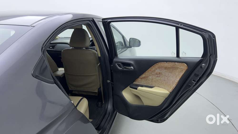 Honda City I-vtec V, 2017, Petrol