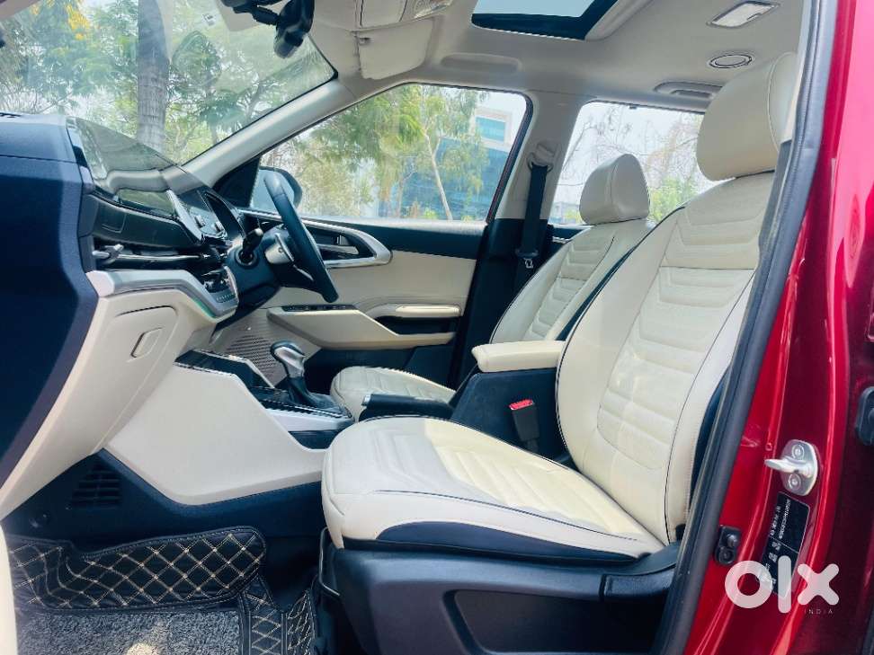 Kia Carens 1.4 Luxury Plus 6 Str, 2023, Petrol