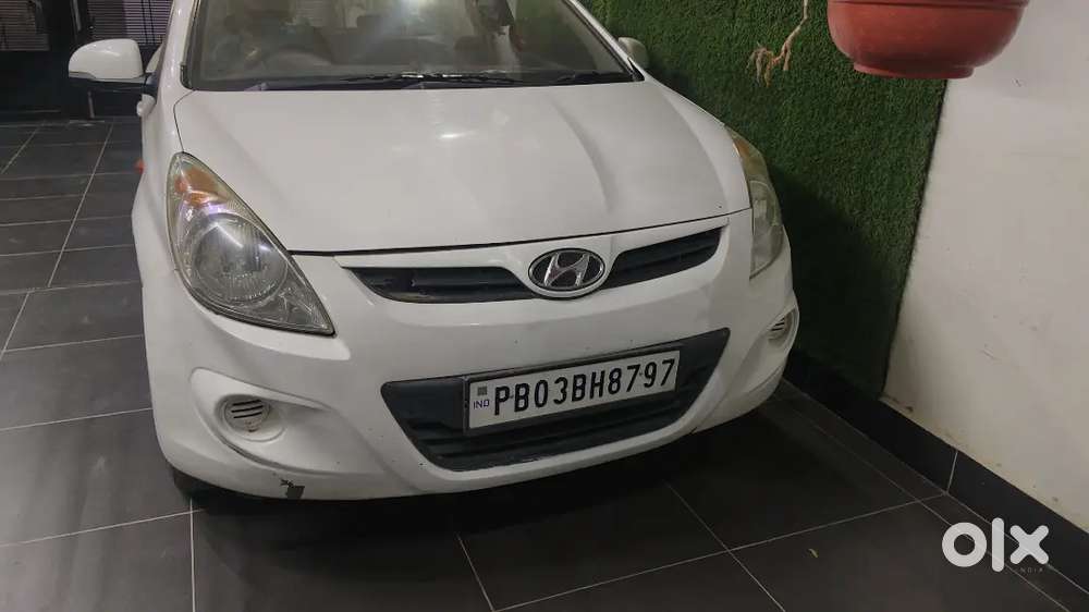 Hyundai I20 2009 Petrol 110000 Km Driven