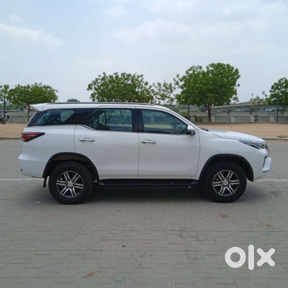 Toyota Fortuner 4x2 At 2.8 Diesel, 2023, Diesel
