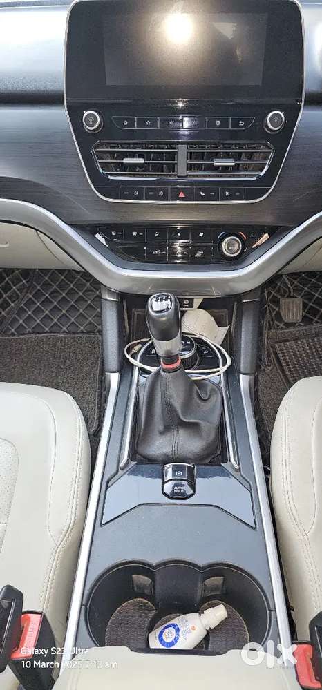 Safari 61000 Km Driven 2022 Model