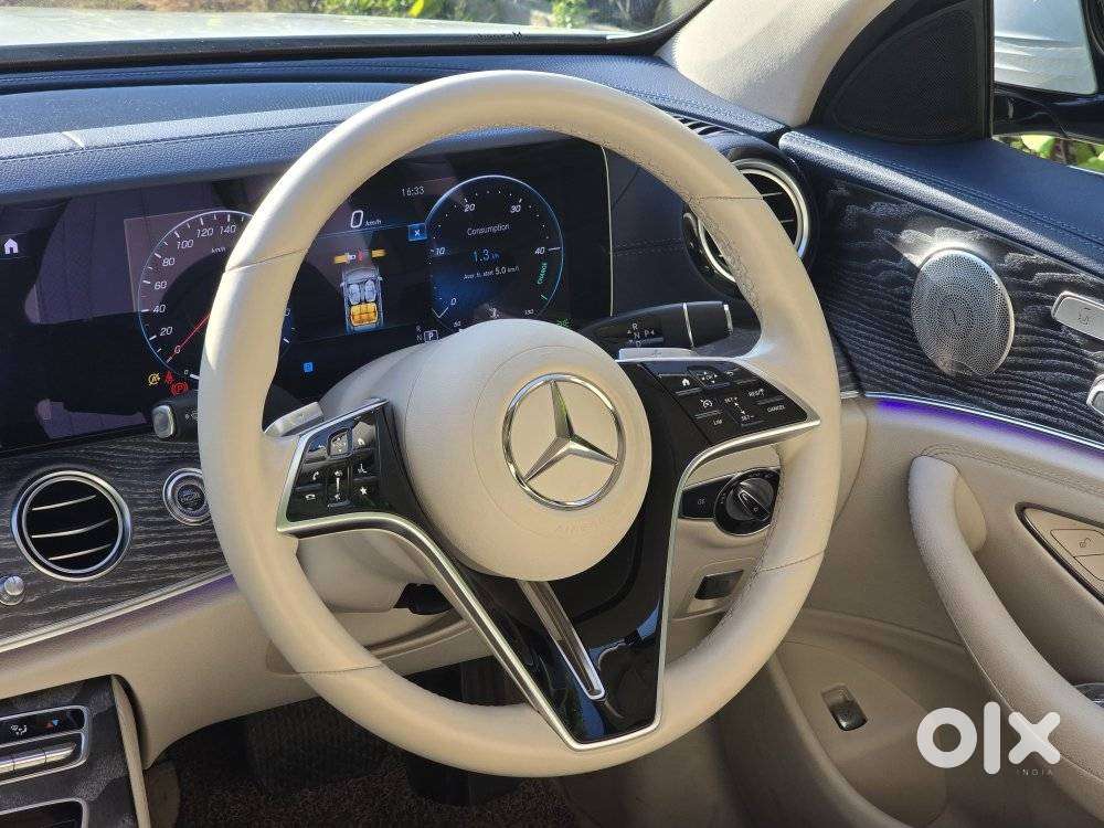 Mercedes-benz E-class E200 Lwb, 2022, Petrol