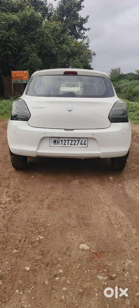 Maruti Suzuki Swift 1.2 Vxi (o), 2022, Petrol