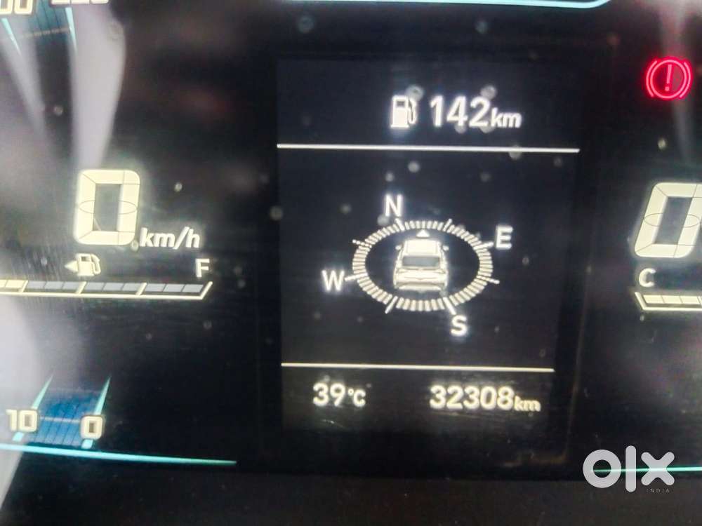 Hyundai I20 Asta Option, 2023, Petrol