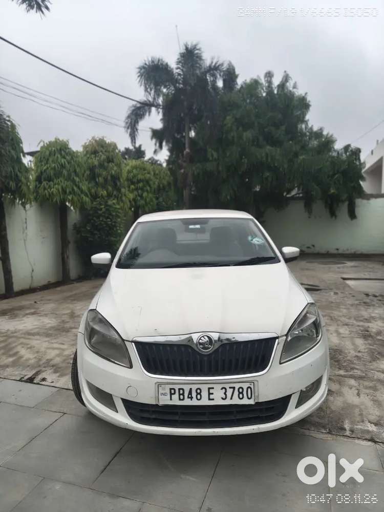 Skoda Rapid 1.5 Active 2014