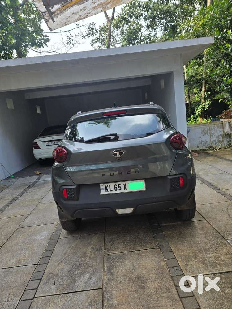 Tata Punch Facelift Petrol 2025