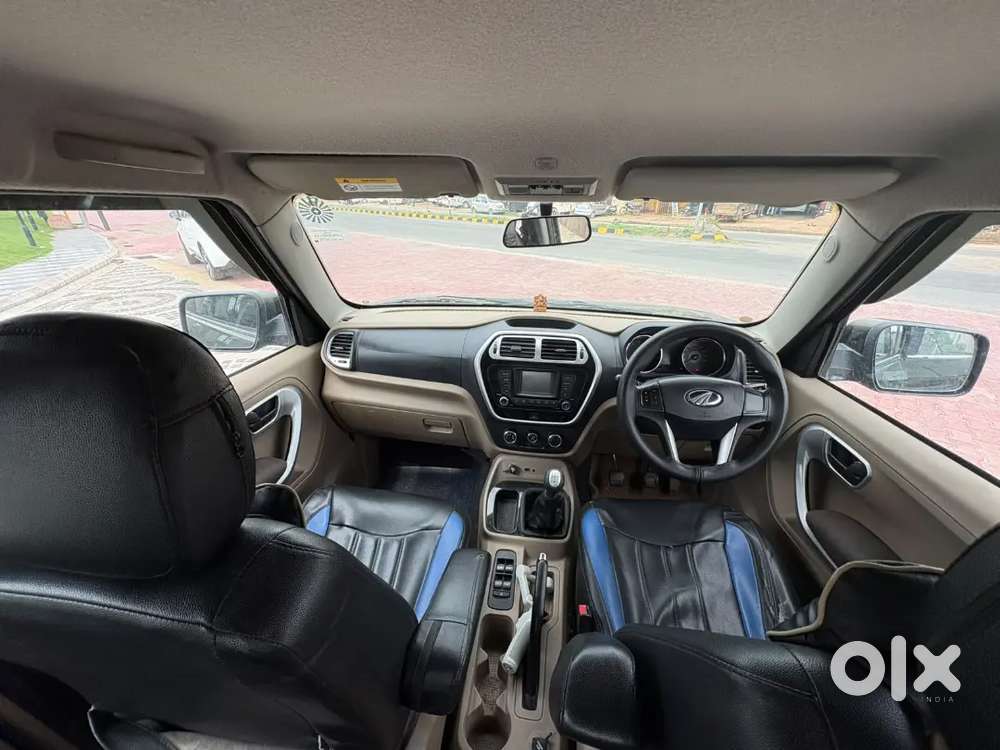 Mahindra Tuv 300 2018