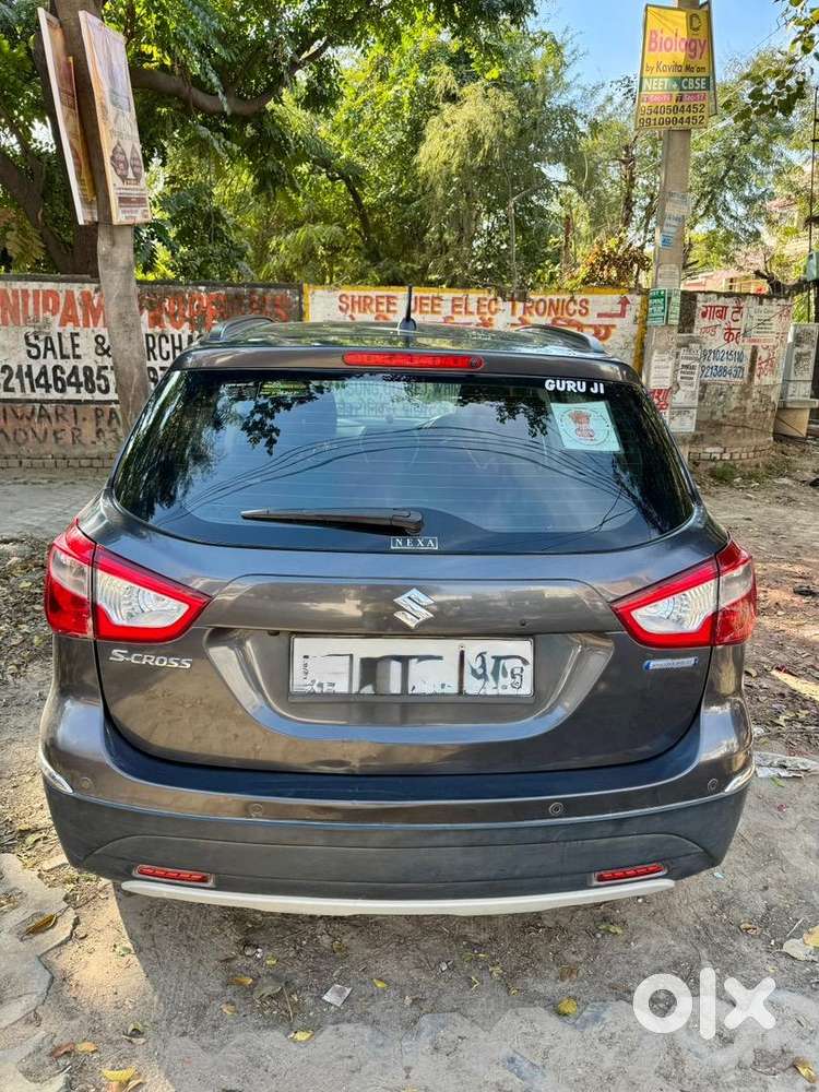 Maruti Suzuki S Cross 2022 Petrol Well Maintained