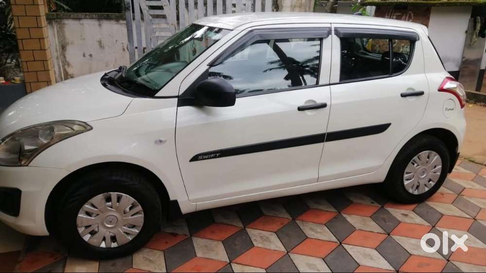2015 Maruti Suzuki Swift Lxi