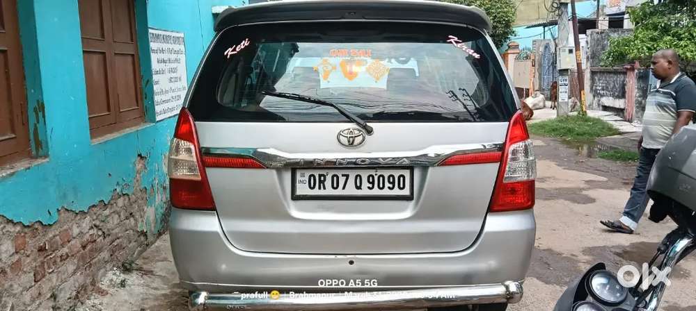 Toyota Innova Hycross 2008