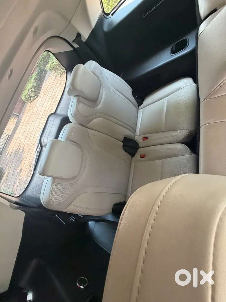 Mahindra Xuv700 Diesel At Luxury Pack 2024