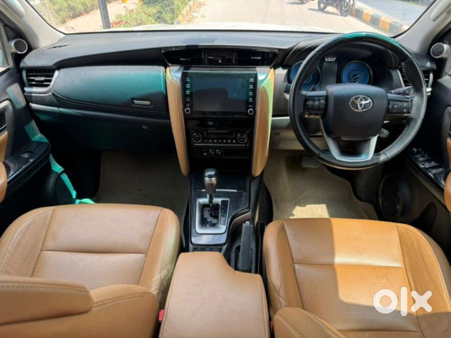 Toyota Fortuner 4x2 At 2.8 Diesel, 2022, Diesel