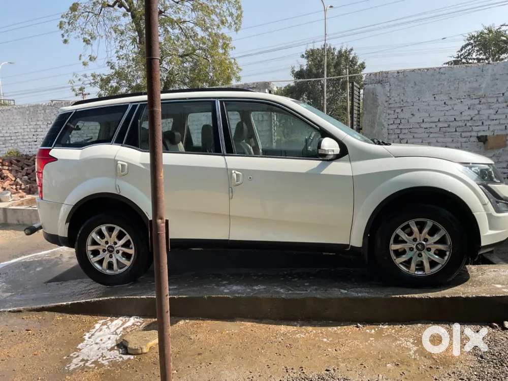 Mahindra Xuv500 2017 Diesel 158000 Km Driven