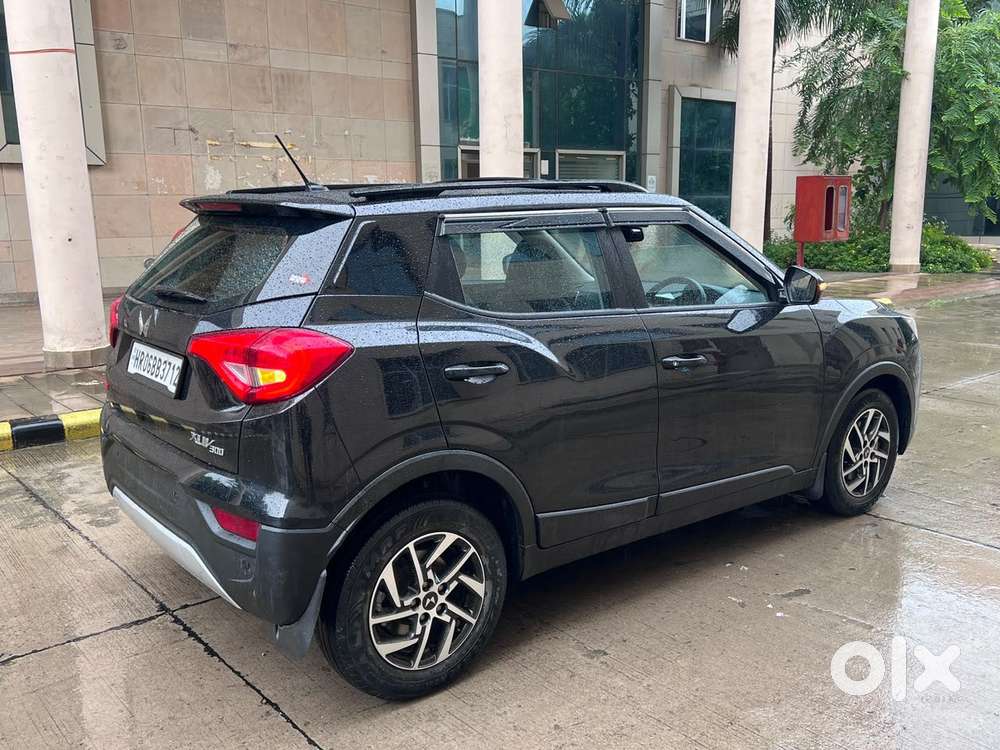 Mahindra Xuv300 W8, 2022, Petrol