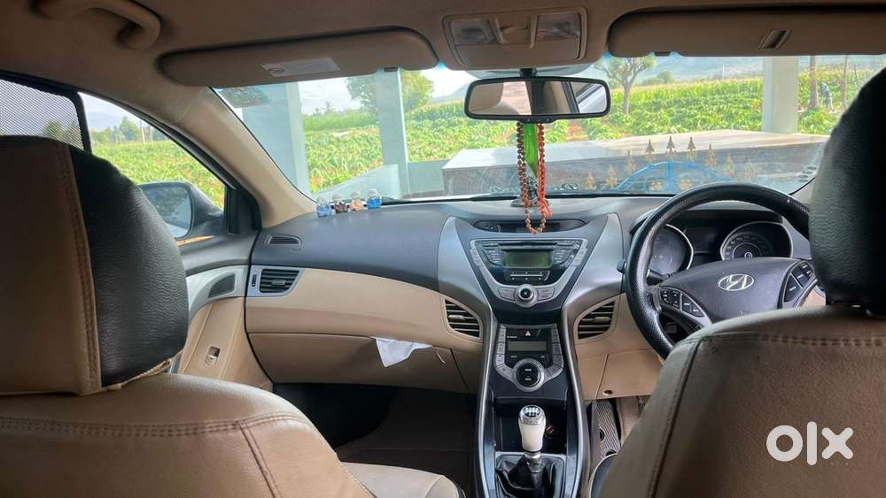 Hyundai Elantra Diesel 160000 Km Driven