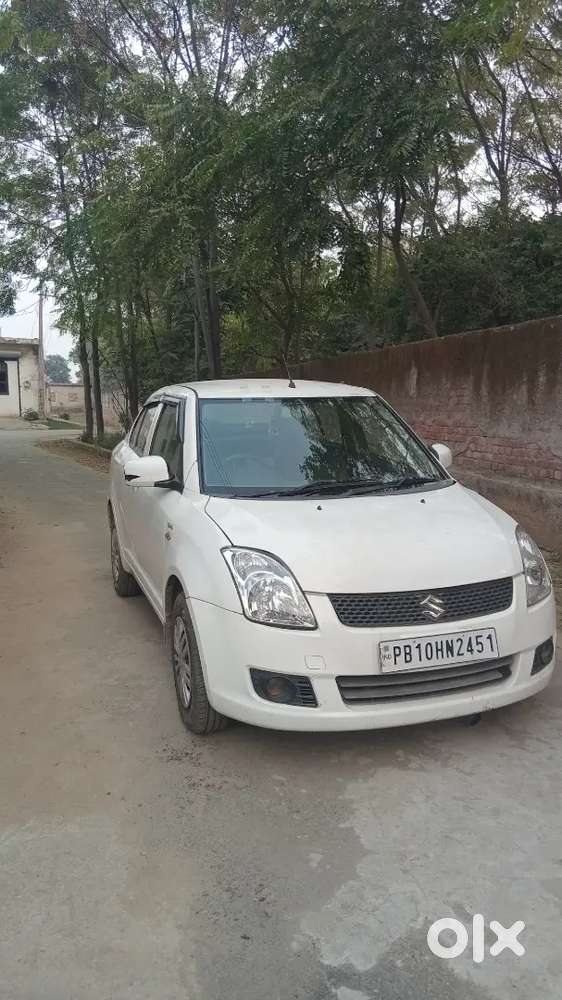 Maruti Suzuki Dzire Tour 2015