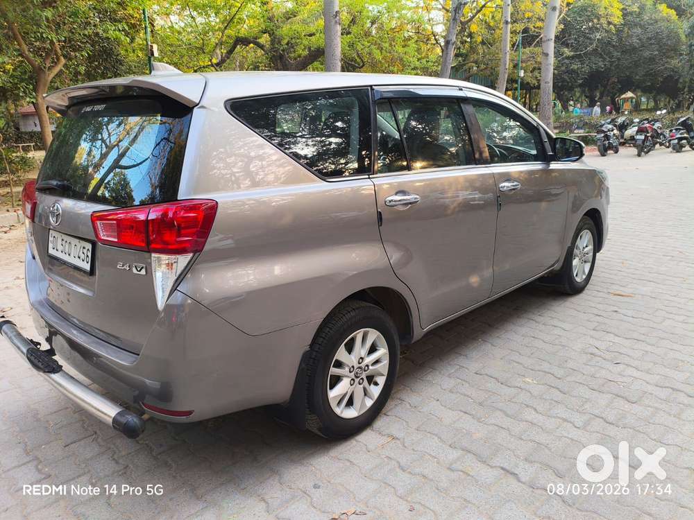 Toyota Innova Crysta 2.4 Vx Mt, 2018, Diesel