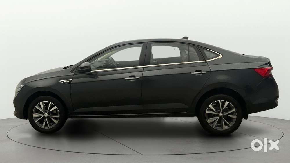 Skoda Slavia Style 1.0l Tsi Mt, 2022, Petrol