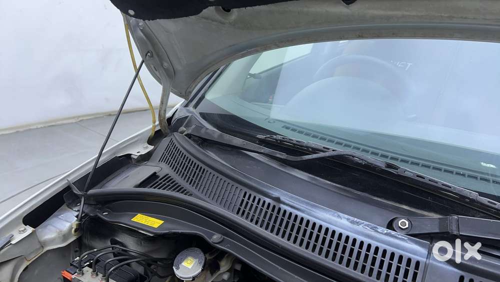 Maruti Suzuki Swift 2004-2010 Zxi Bsiv, 2011, Petrol