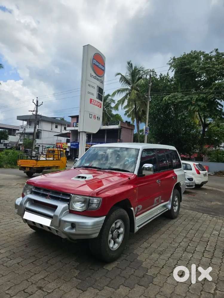 Mitsubishi Pajero 2010