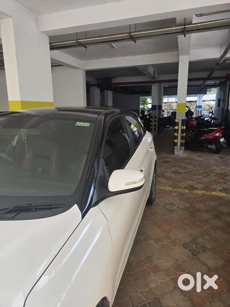 Hyundai Elite I20 Dual Tone