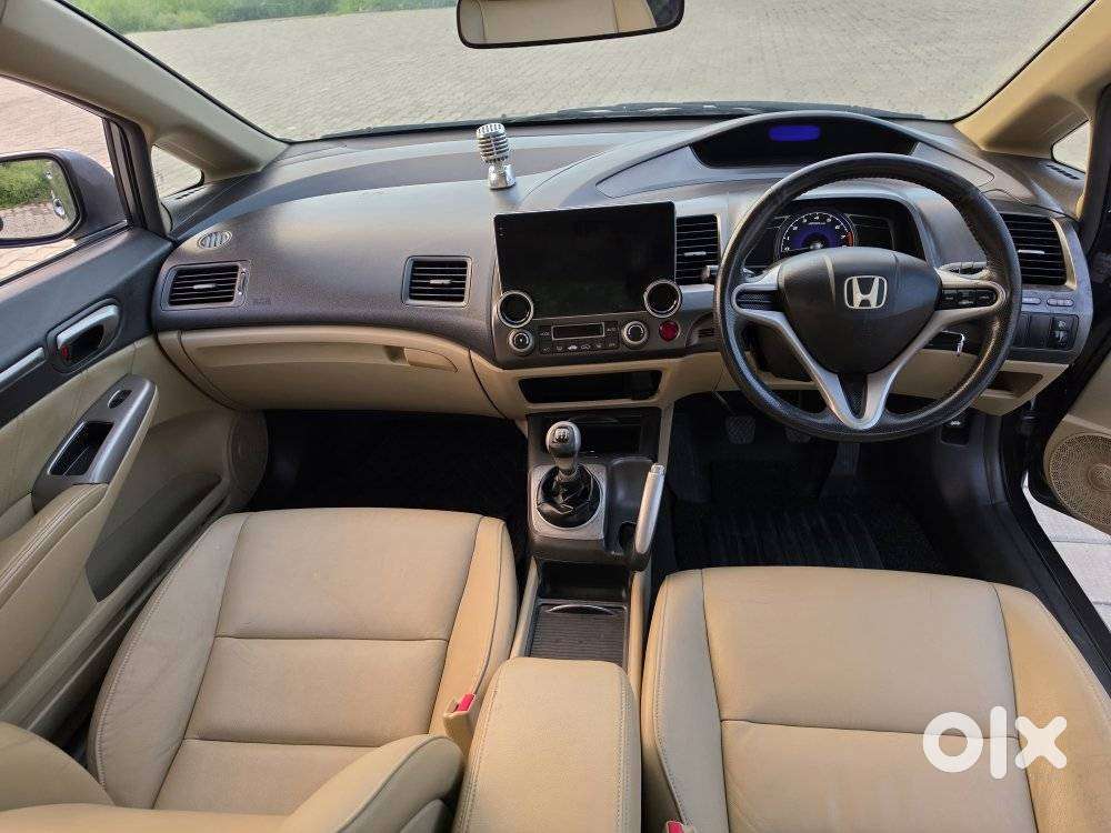 Honda Civic 1.8 V Mt, 2011, Petrol