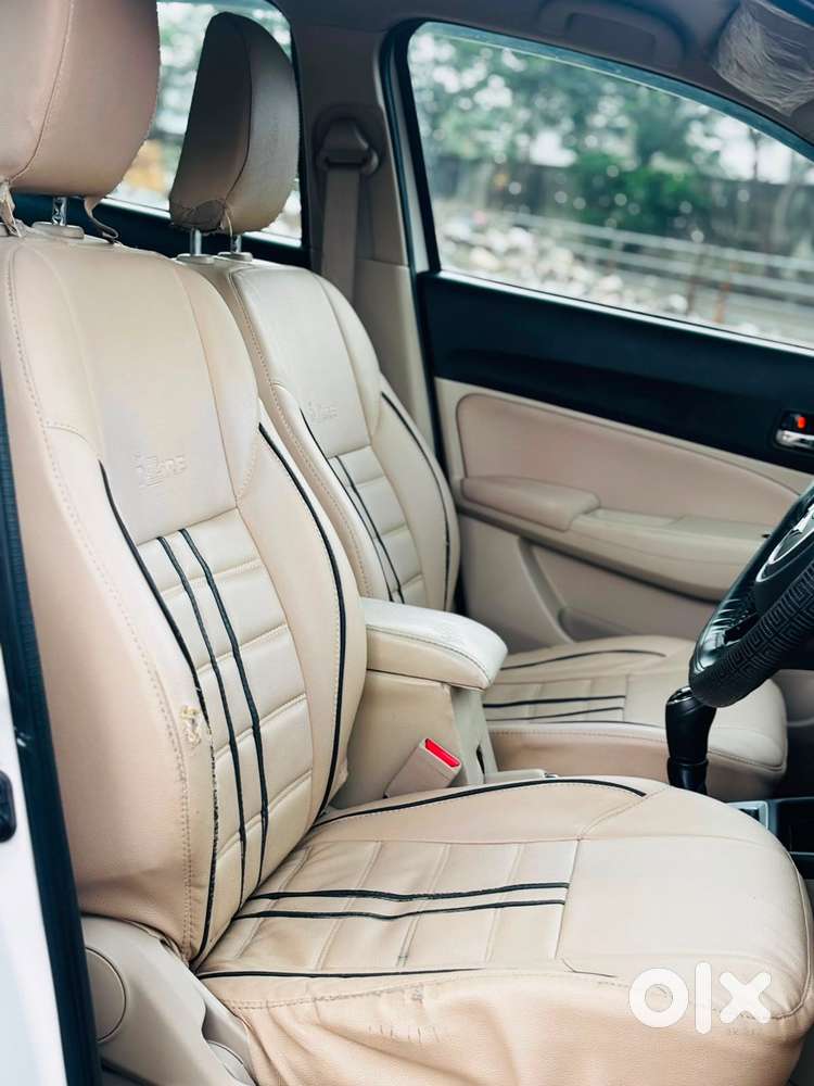 Toyota Innova Crysta 2.4 G Mt 8s, 2023, Diesel