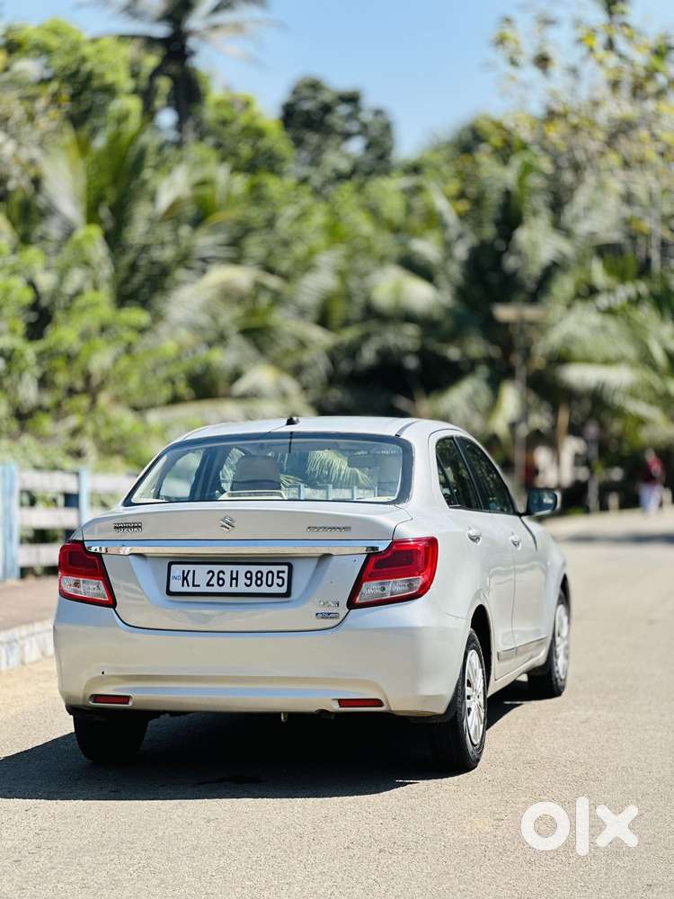 Maruti Suzuki Swift Dzire Vxi(o) Amt, 2017, Petrol