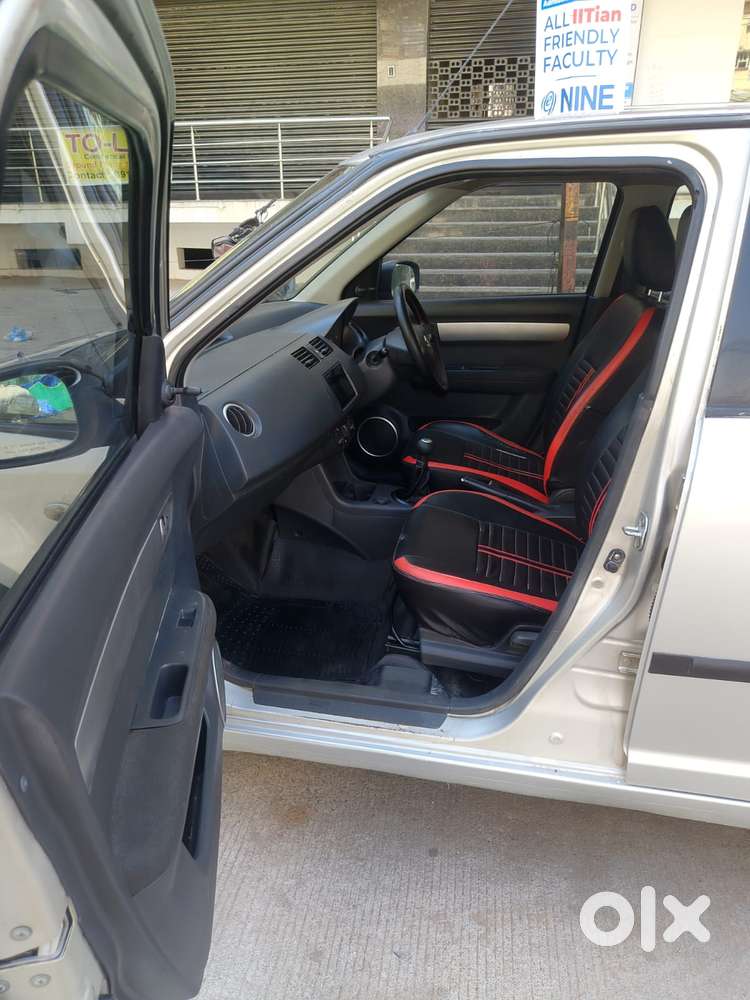 Maruti Suzuki Swift Vxi + Manual, 2010, Petrol